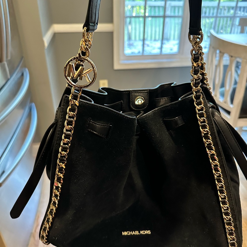 Michael Kors Black and Gold Shoulder Bag